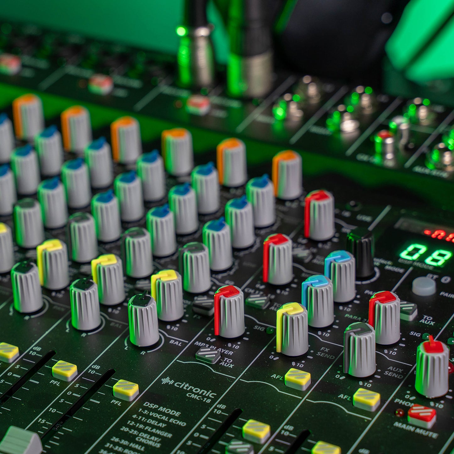 Citronic CMC-series 18 Channel Mixing Console - DSP & USB/PC/BT Player