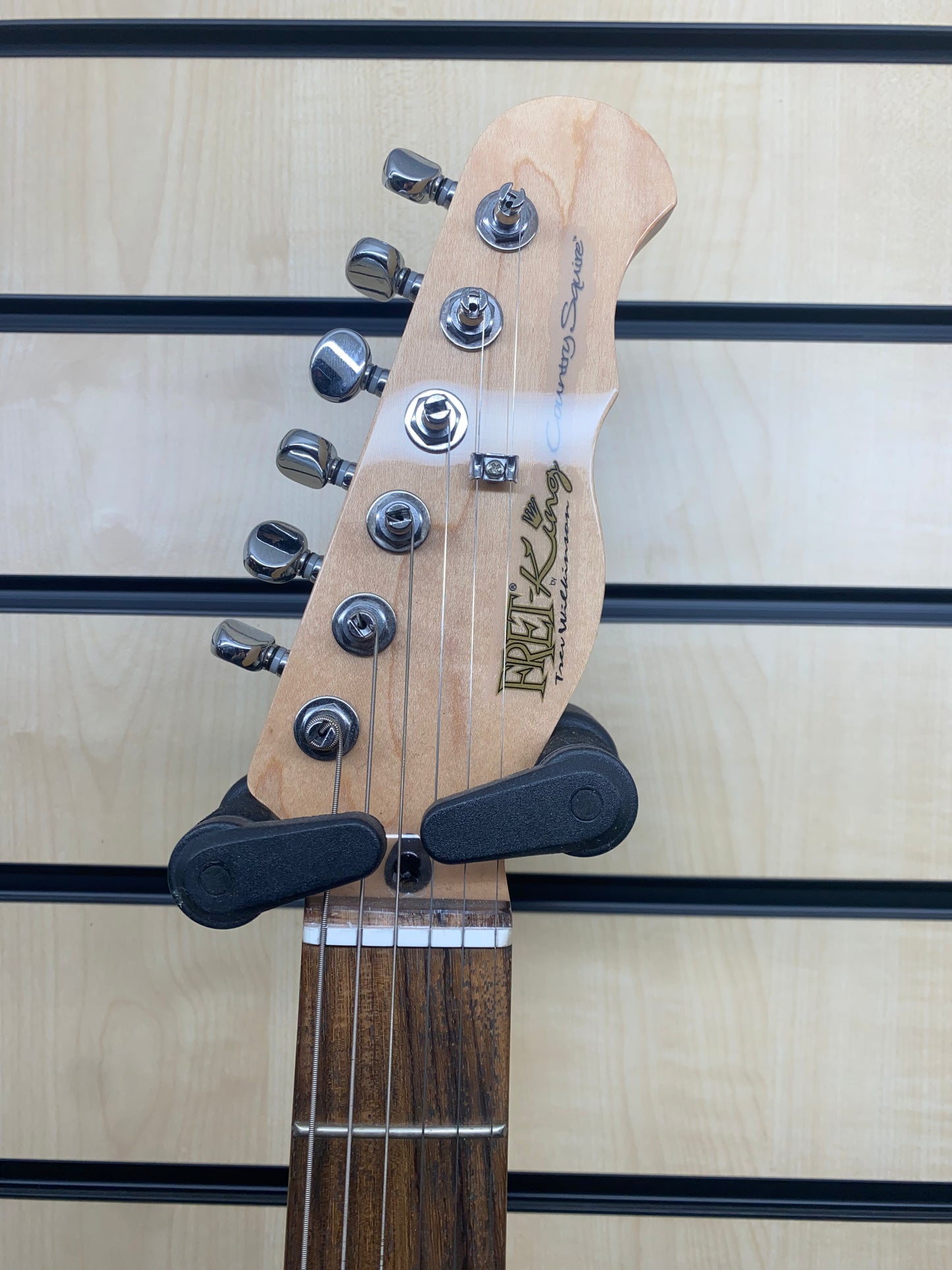 Fret King Country Squire - Tele Style Electric Guitar in Black/Tortoiseshell & Case