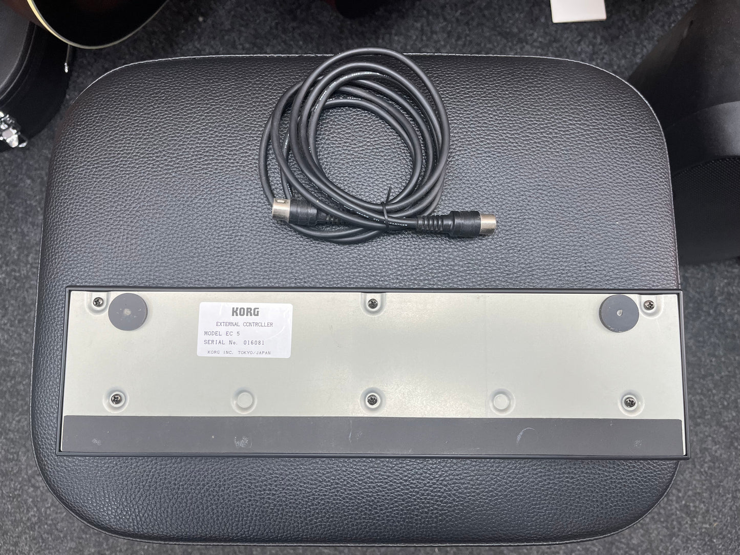 Korg EC5 5 Switch Multi-Function External Footswitch/Pedalboard Controller