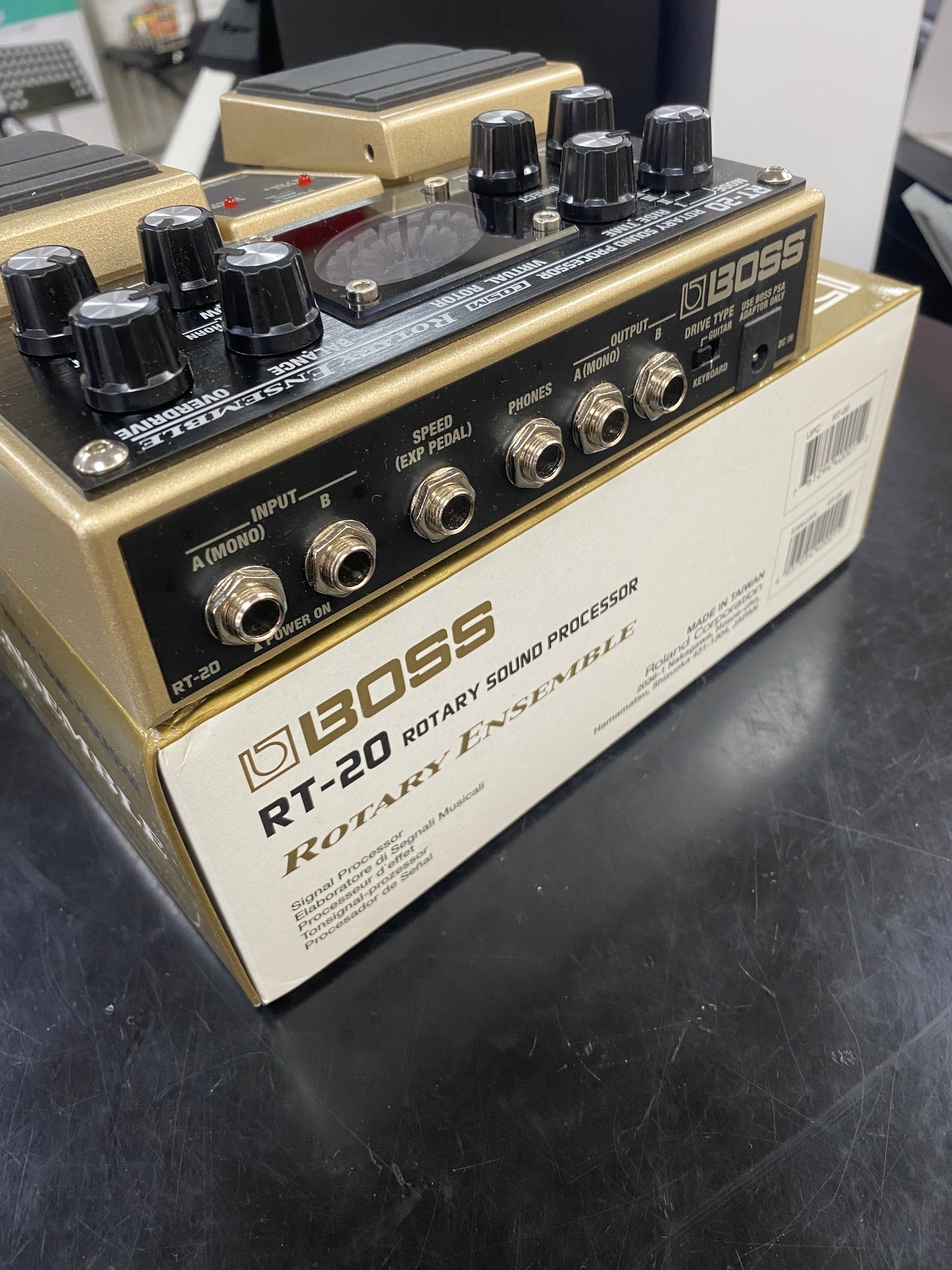 Boss RT20 Rotary Ensemble Sound Processor Guitar Effects Pedal