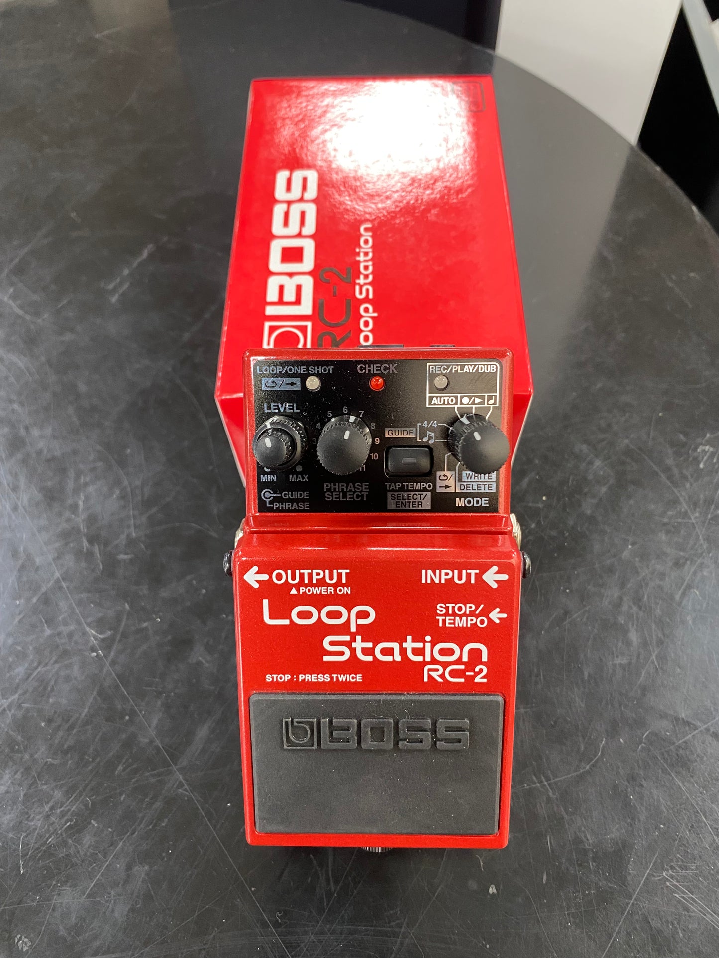 Boss RC-2 Loop Station Guitar Effects Pedal & Box