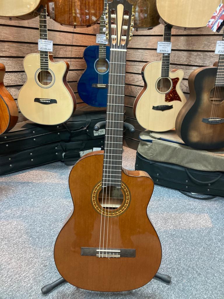 USED Santos Martinez Electro-Classical Guitar