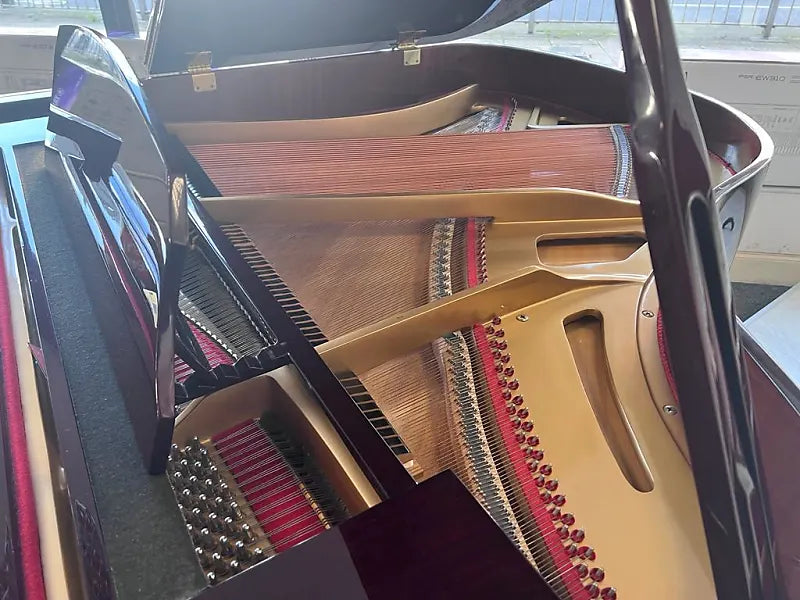 Eavestaff Baby Grand 1980 Polished Mahogany