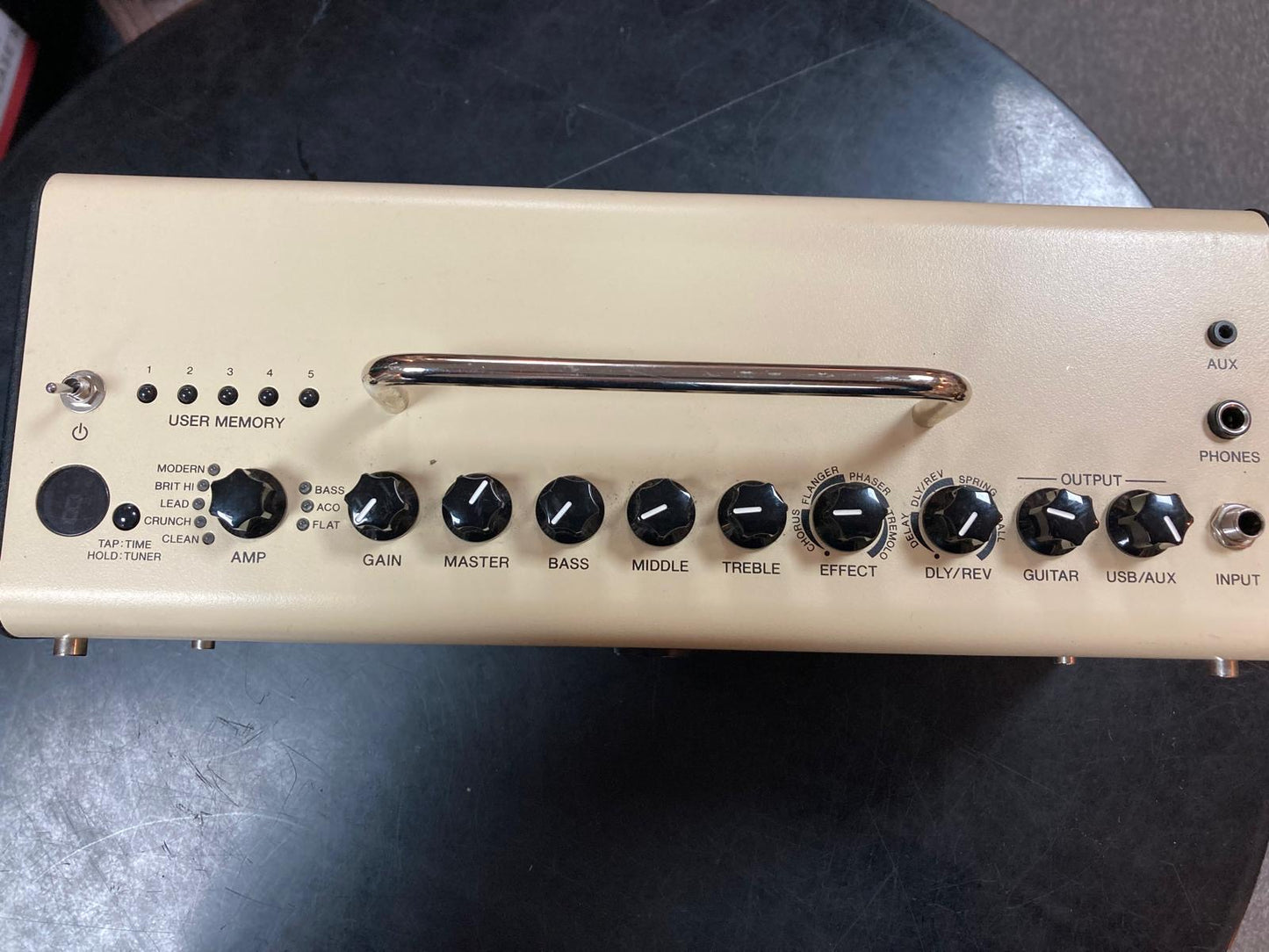 Yamaha THR10X 10w Extreme Modelling Guitar Amp - Cream