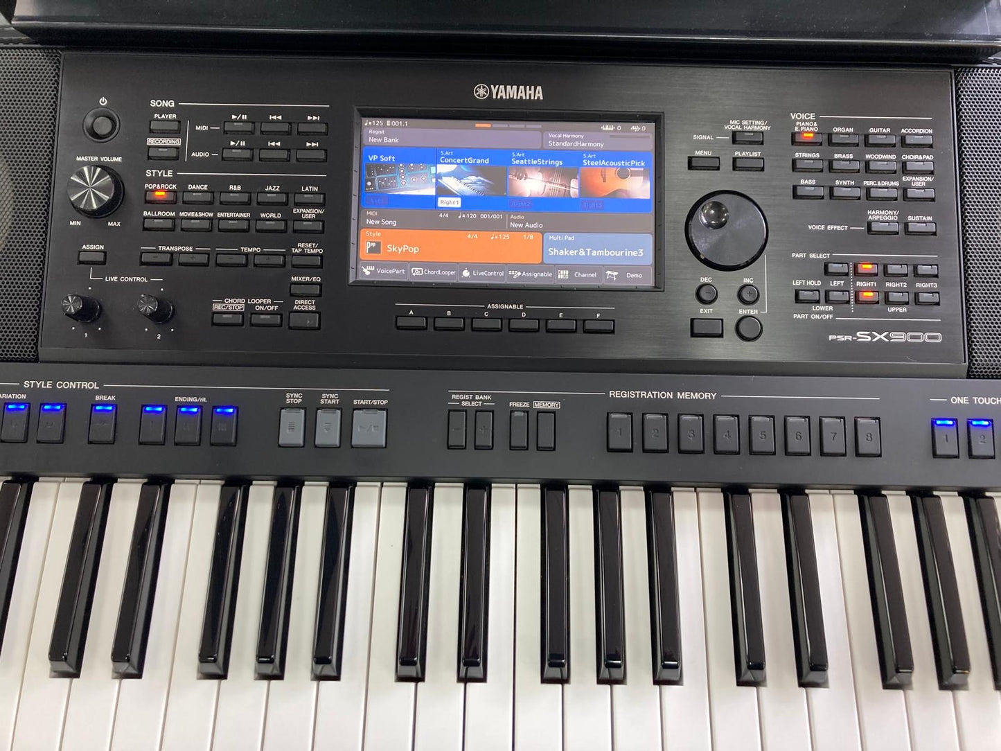 USED Yamaha PSR-SX900 Workstation Keyboard