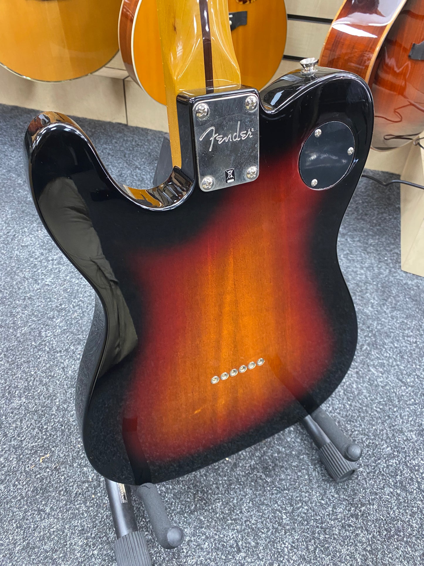 2011 Fender Modern Player Thinline Deluxe Telecaster - Sunburst