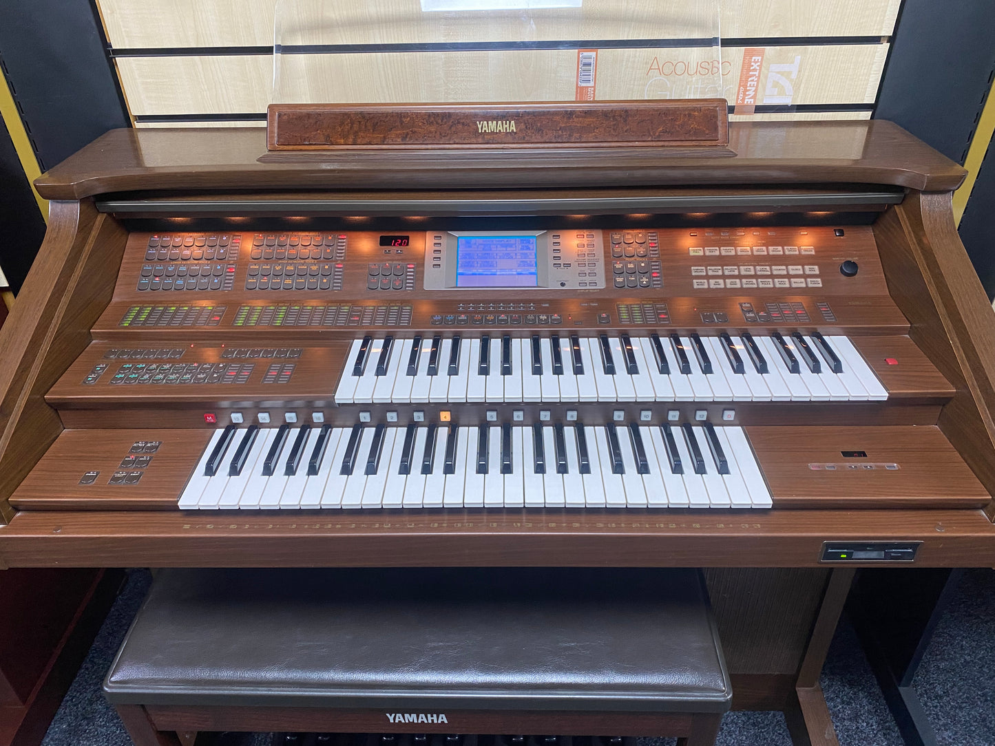 Used Yamaha AR100 organ