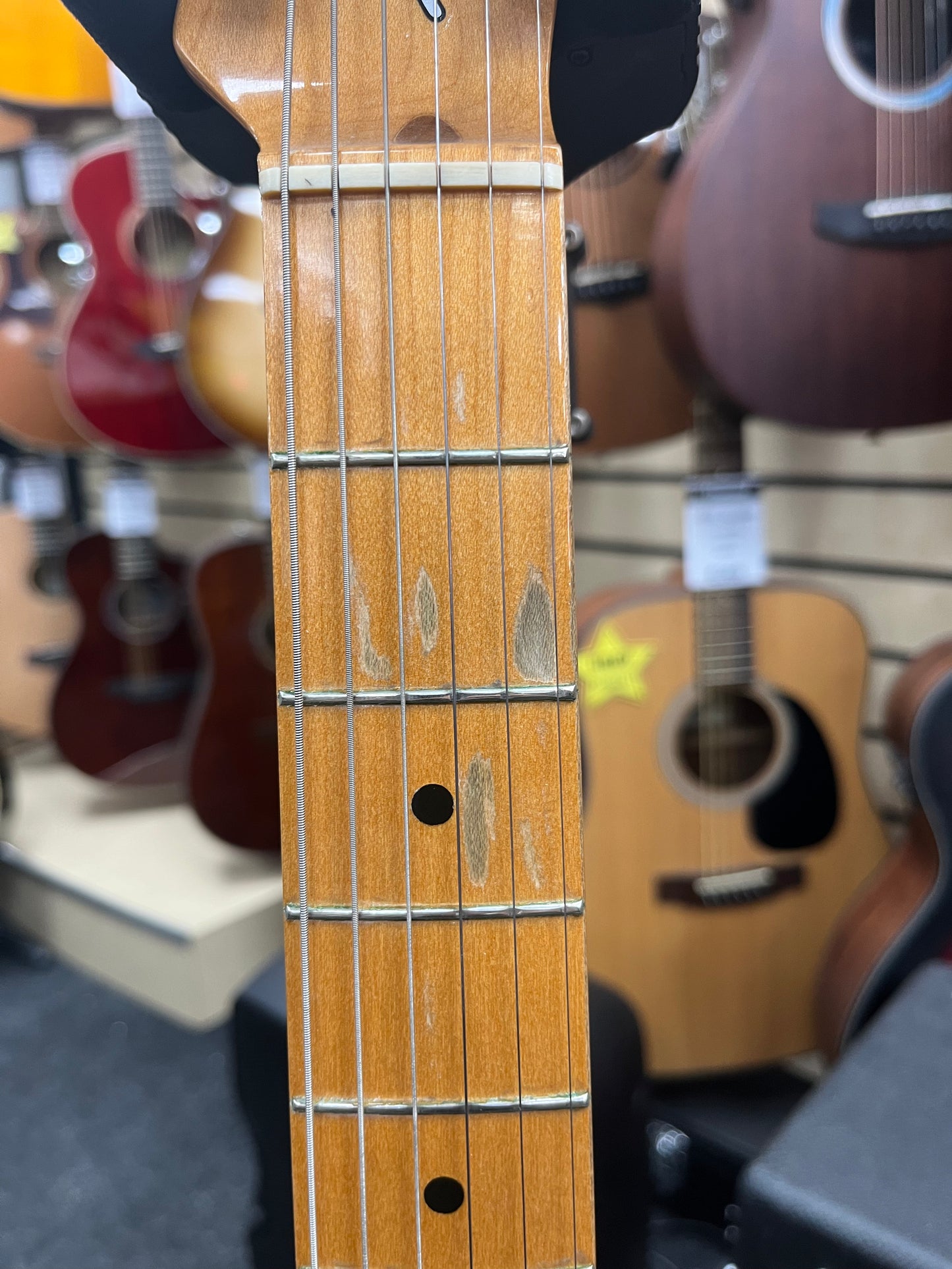 1998 Fender American Vintage '52 Reissue (AVRI) Butterscotch Telecaster & Fender Tweed Hard Case