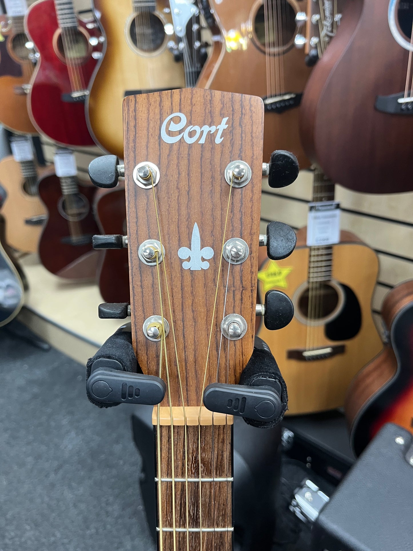 Beautiful Cort L100F NS Electro Acoustic Guitar