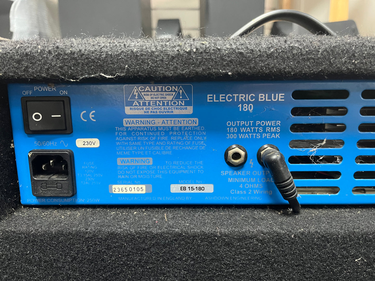 Ashdown EB 15-180 - 1x15" 180W Bass Combo Amp