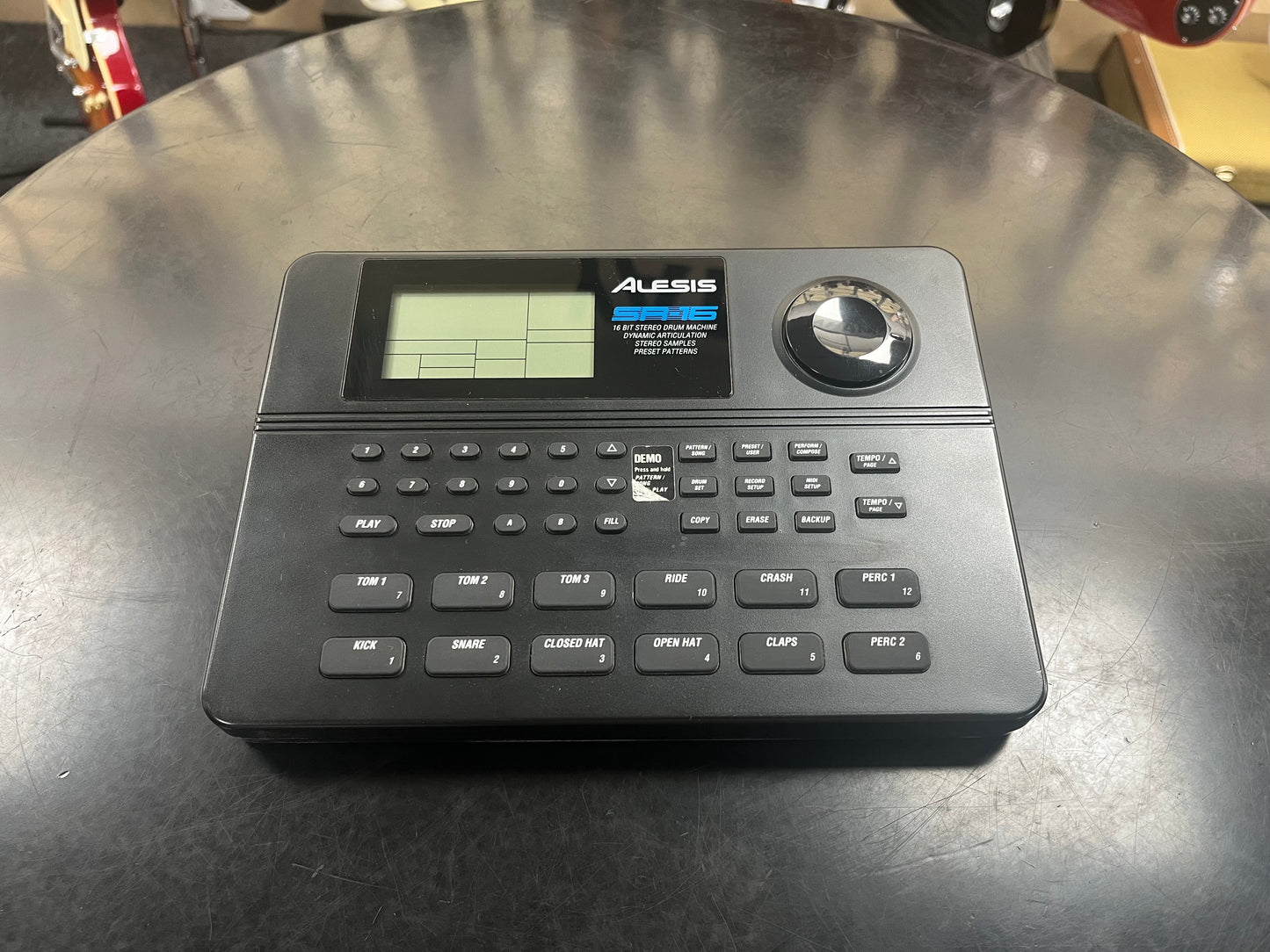 Alesis SR-16 - Legendary Drum Machine!