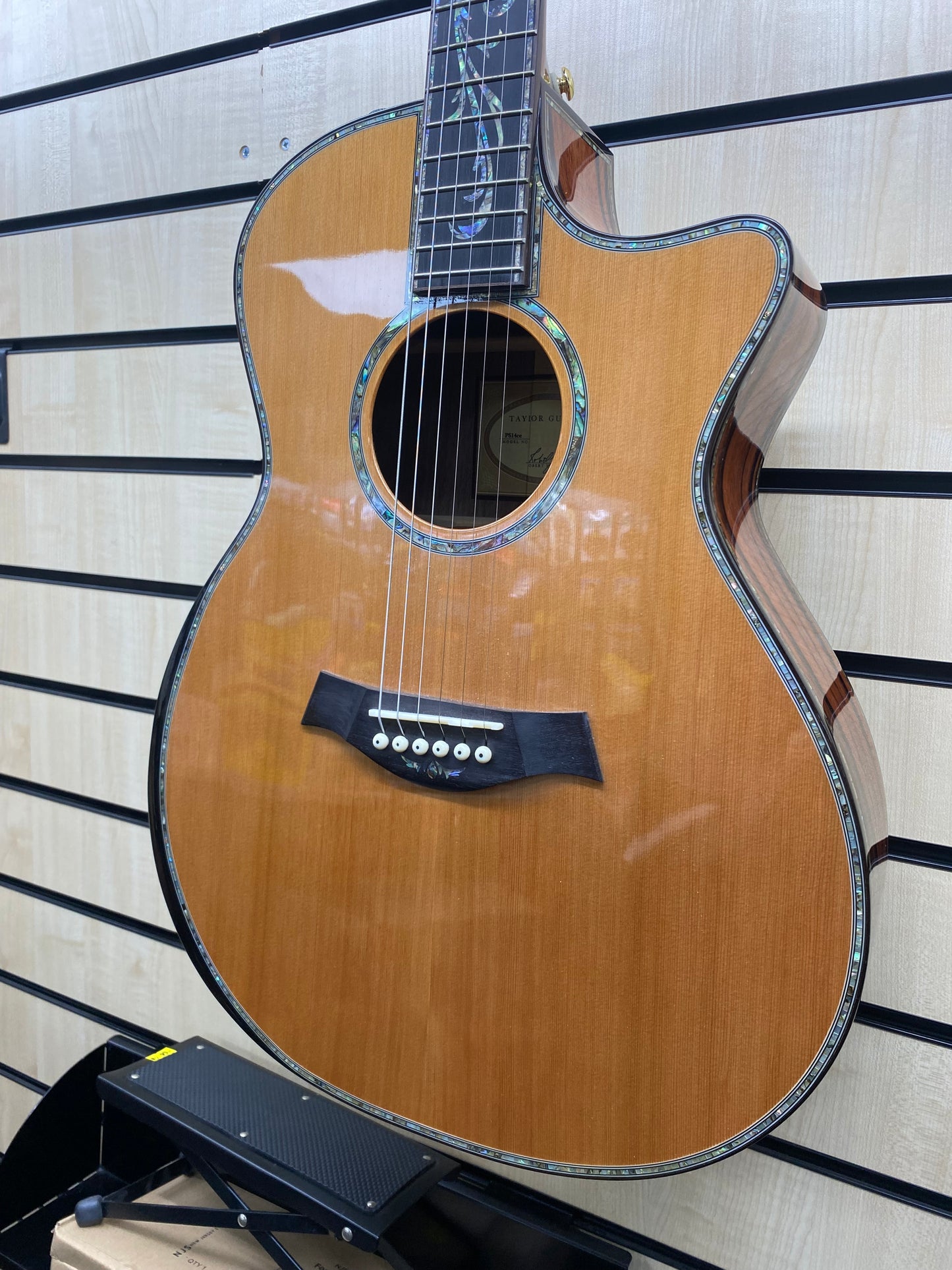 Taylor PS14CE Presentation Series - 2012, Grand Auditorium, Electro Acoustic RARE