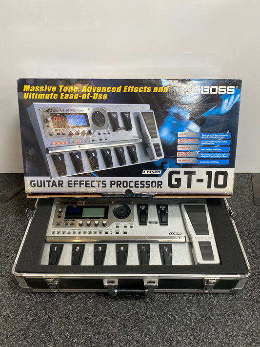 Boss GT-10 Guitar Effect Processor Pedal w/Flight Case and Original Box