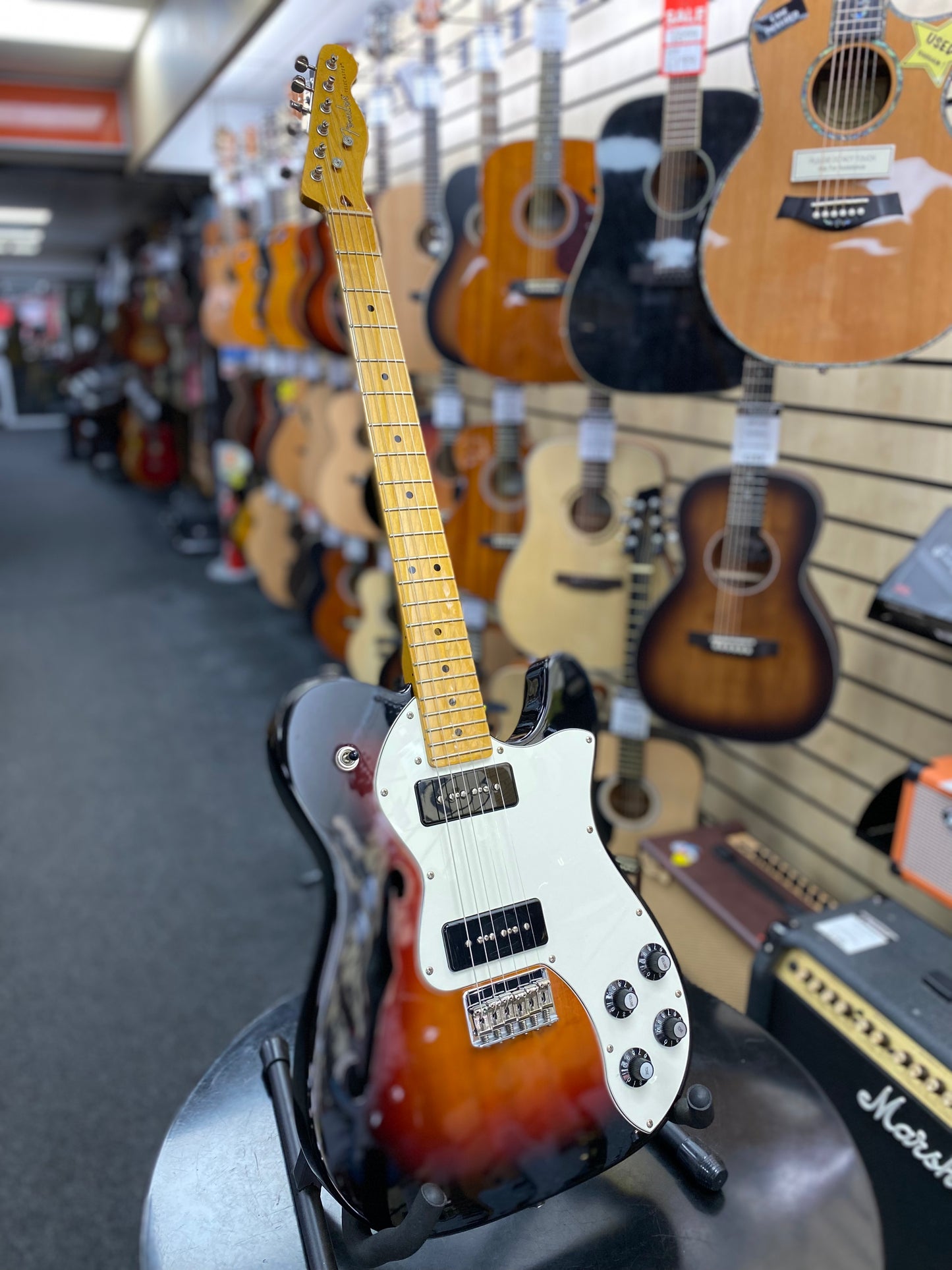 2011 Fender Modern Player Thinline Deluxe Telecaster - Sunburst