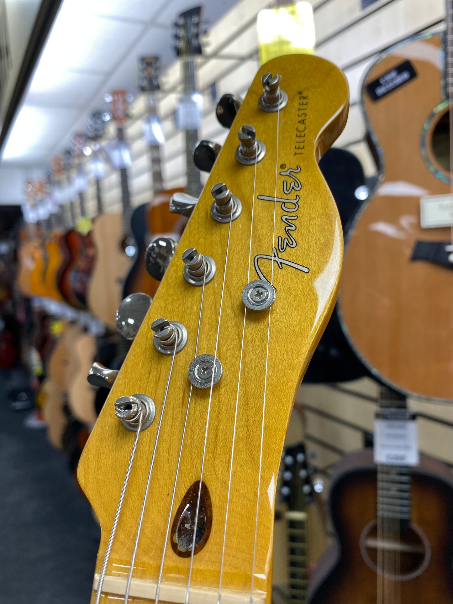 2011 Fender Modern Player Thinline Deluxe Telecaster - Sunburst