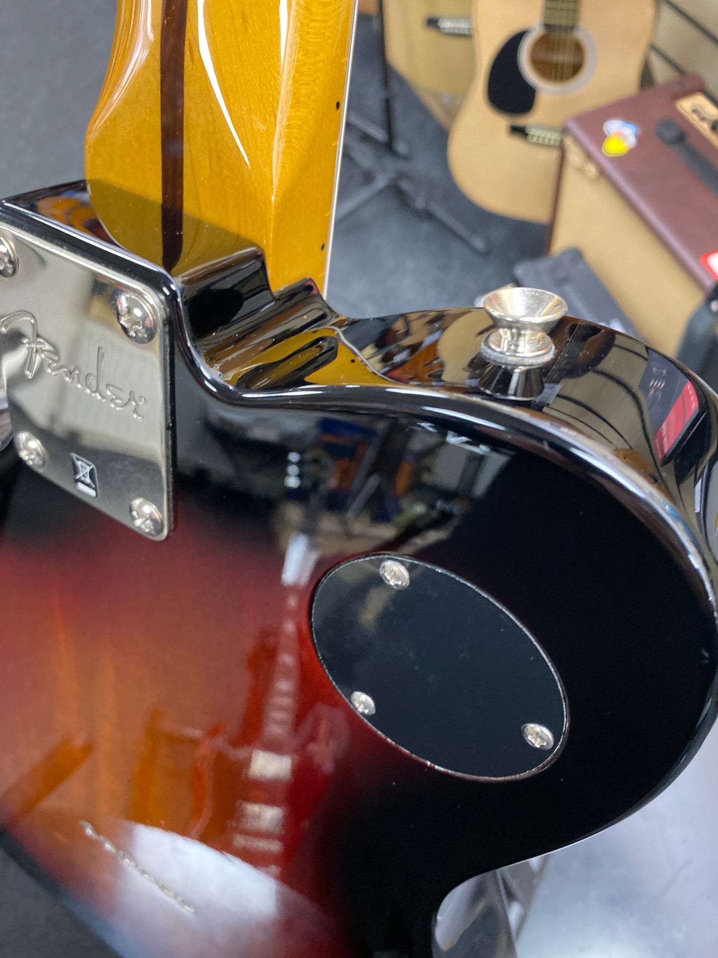 2011 Fender Modern Player Thinline Deluxe Telecaster - Sunburst