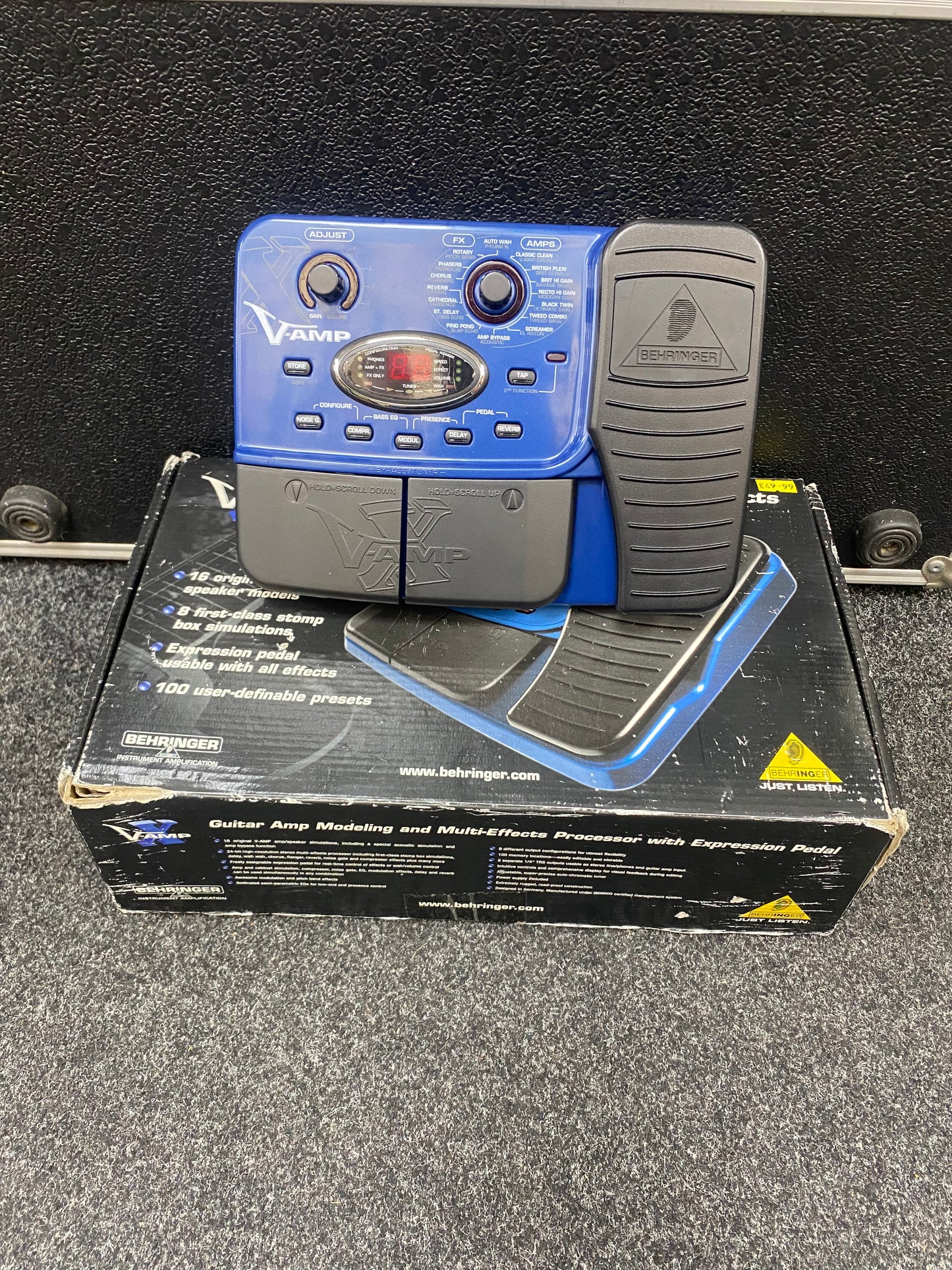 Behringer V-amp X Multi Effect Guitar Pedal & Box, Instructions