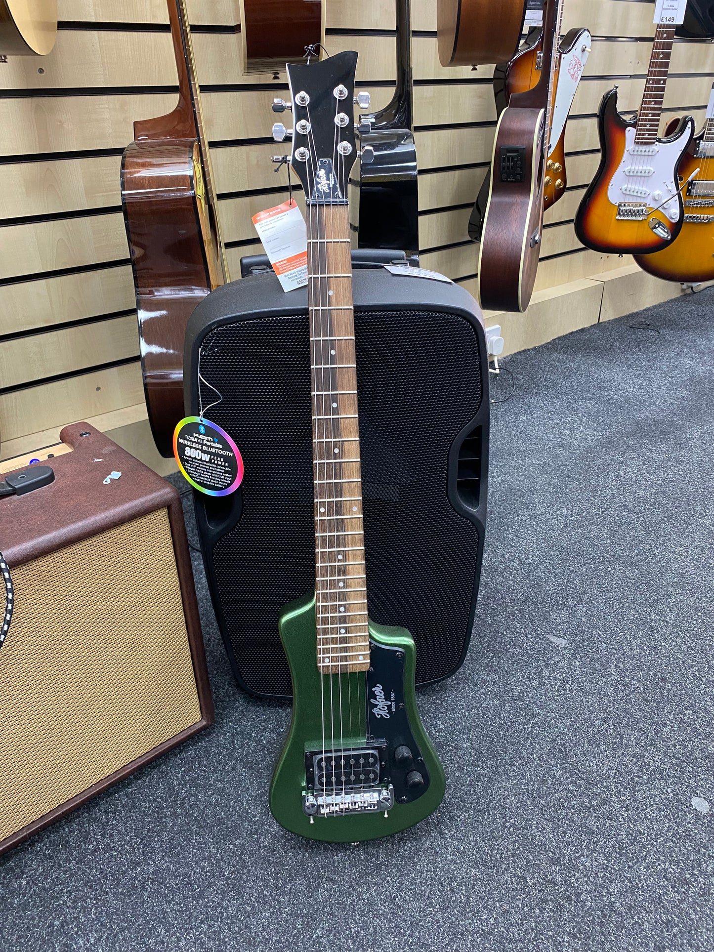 Hofner 'Shorty' Electric Guitar in Cadillac Green & Case