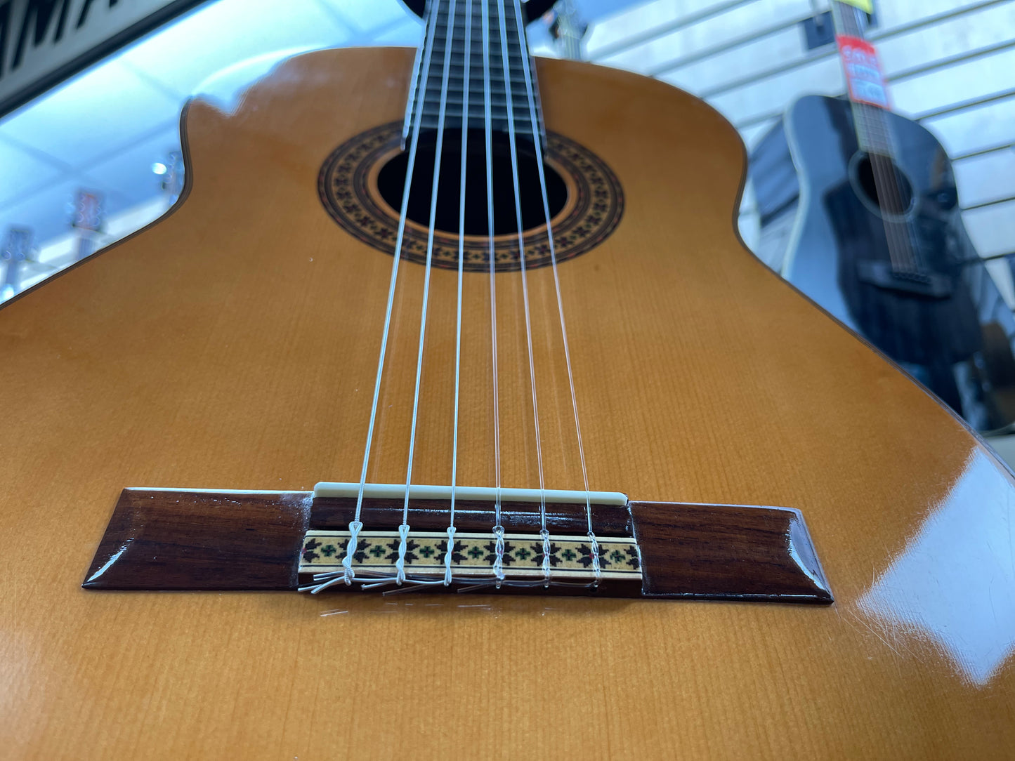 Kiso Suzuki 9500 Classical Guitar 1970s