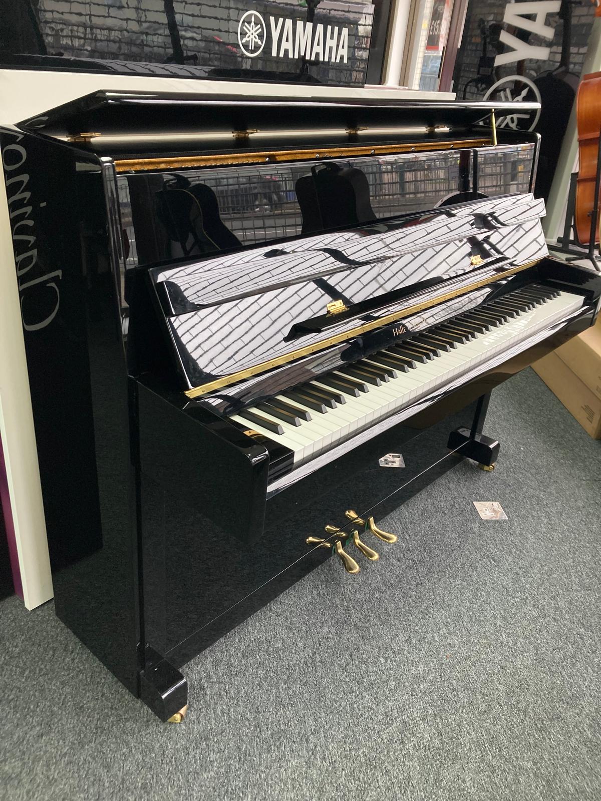 Halle & Voight Acoustic Upright Piano