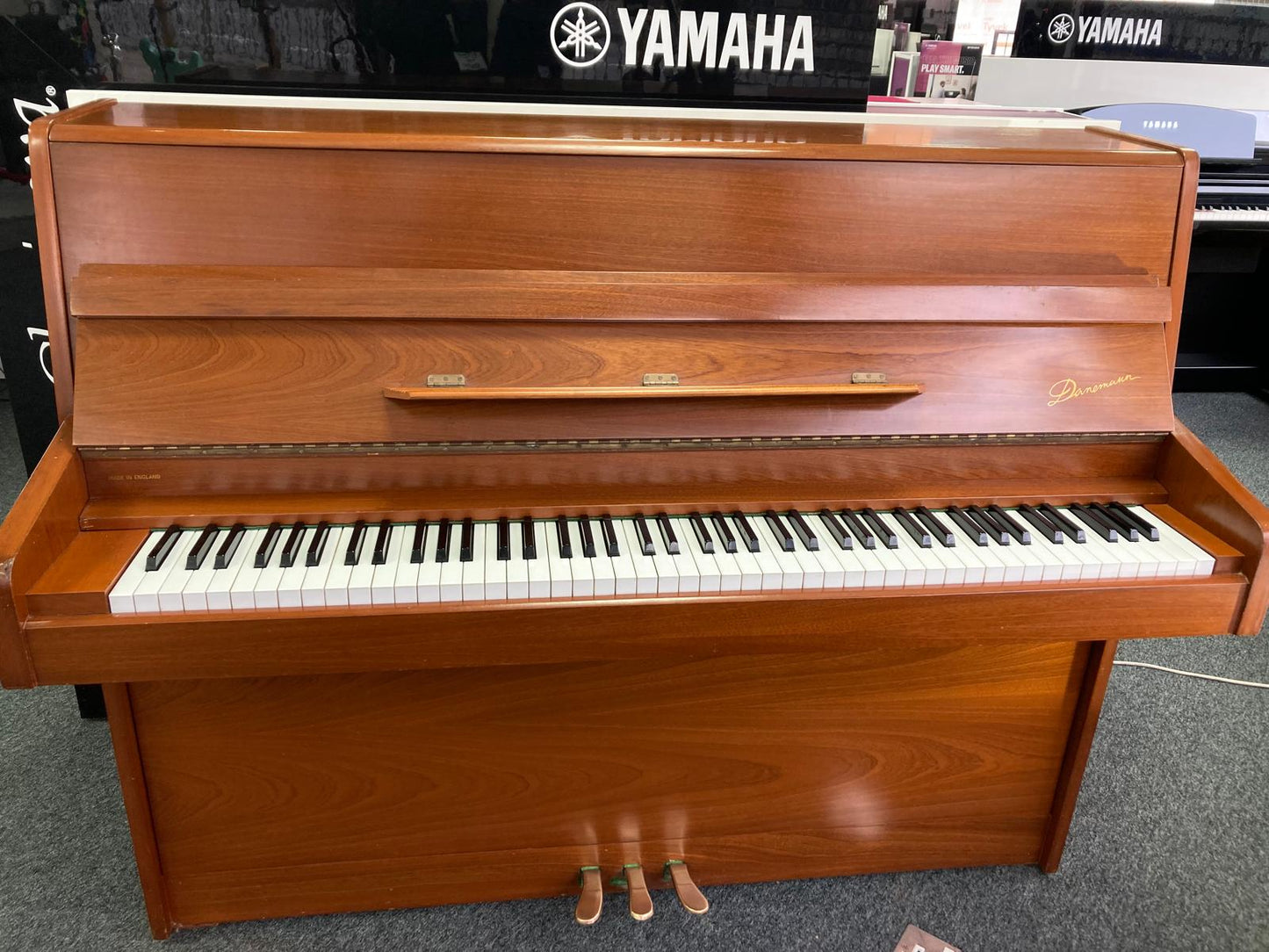 Used Danemann 7 & 1/4 Octave Upright Piano
