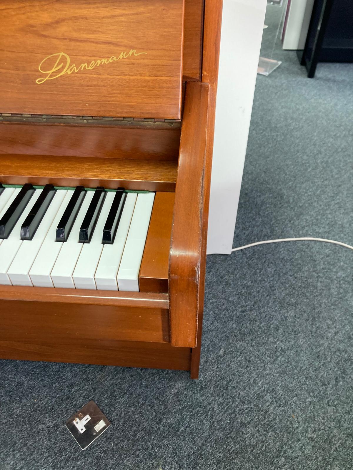 Used Danemann 7 & 1/4 Octave Upright Piano