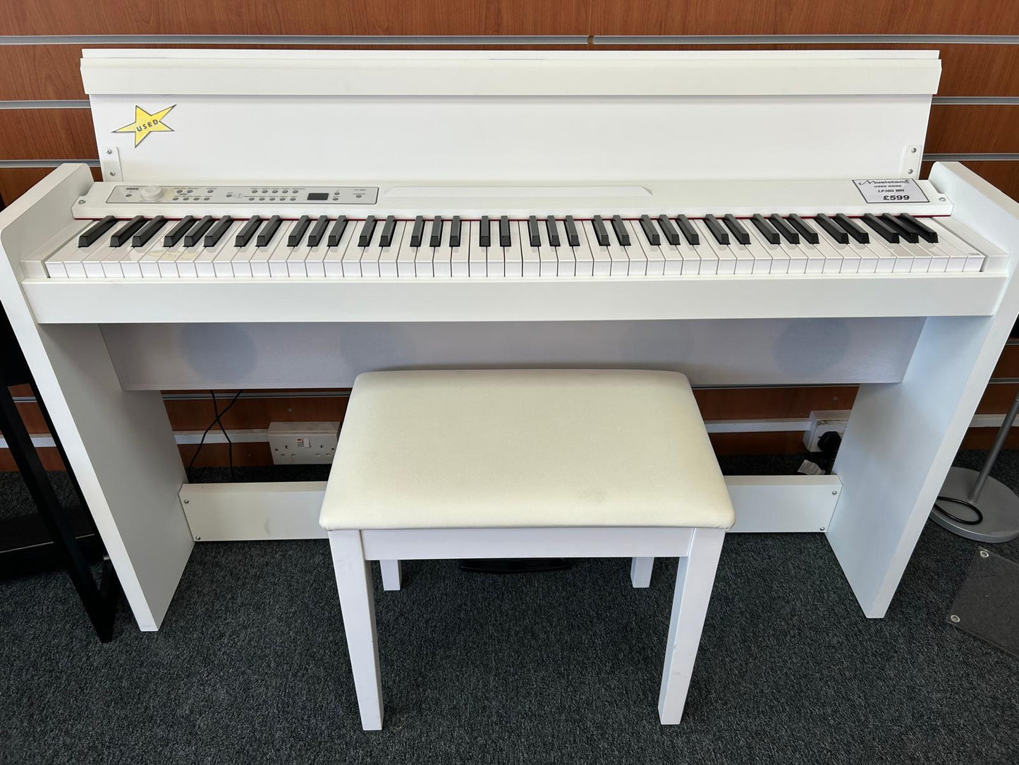Korg LP380 Digital Piano White