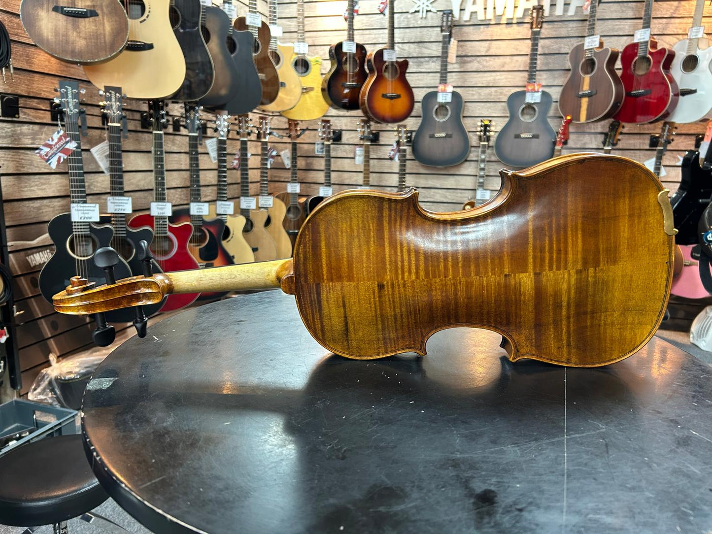 Hidersine Vernizia 4/4 Violin outfit