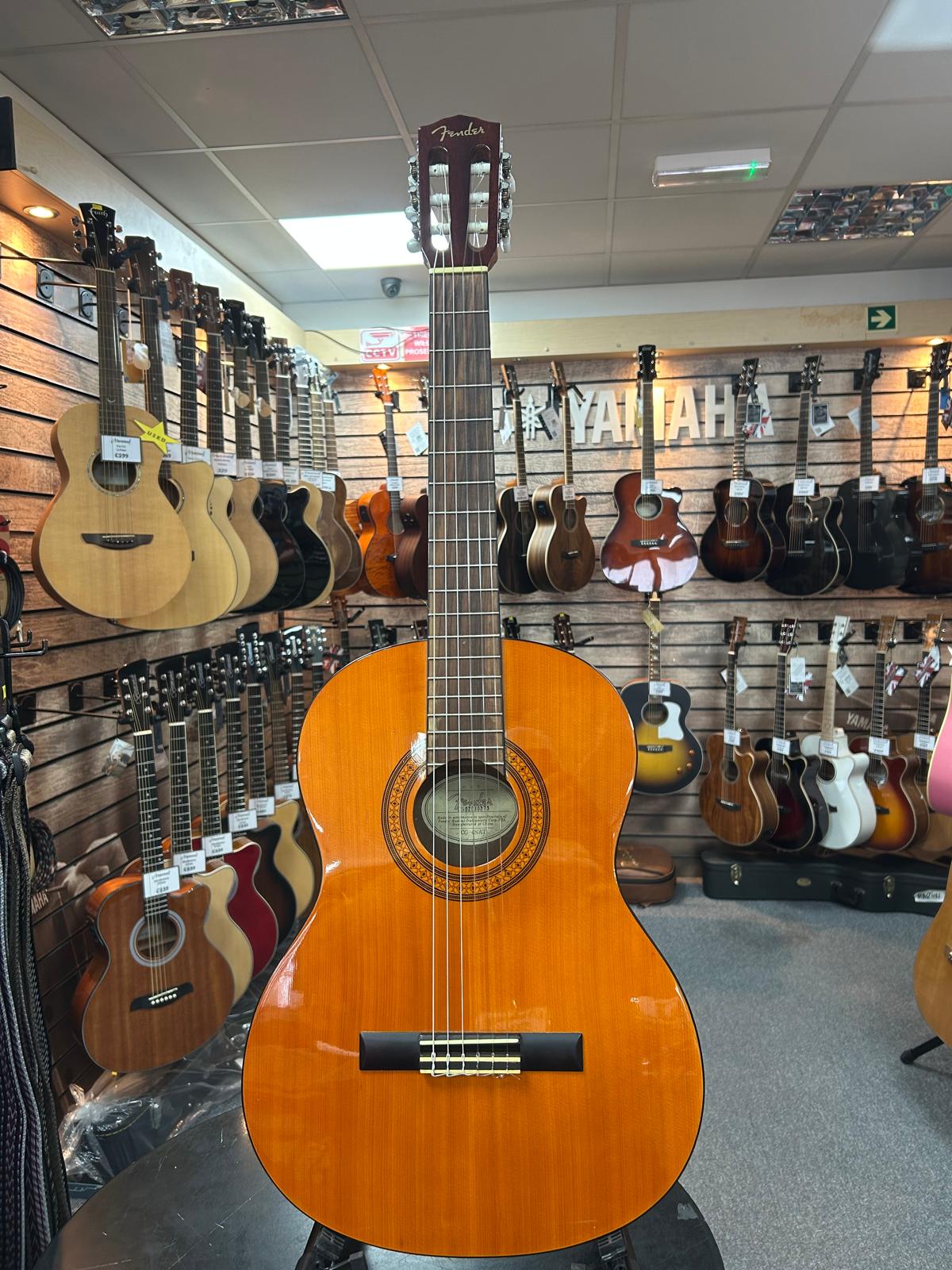 Fender CG4-NAT 4/4 Classical