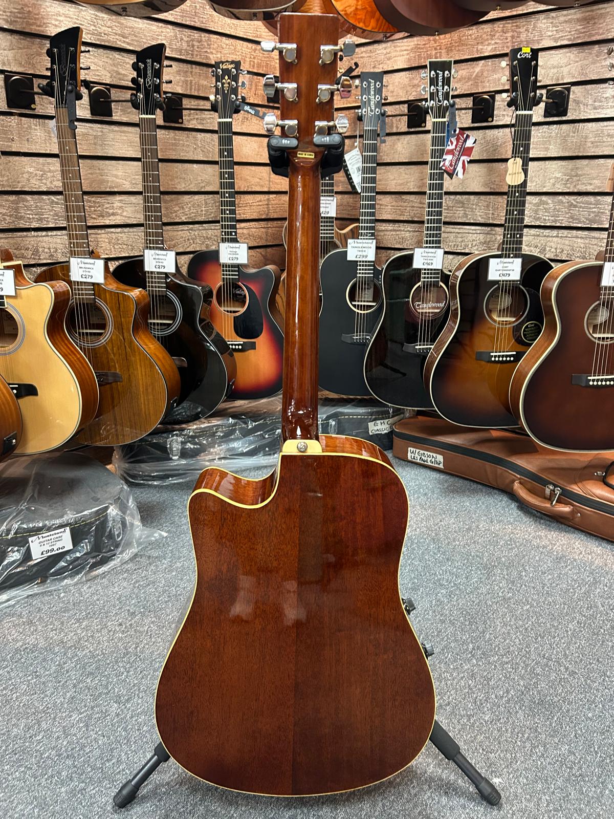 Tanglewood TW1500C Vintage electro acoustic guitar