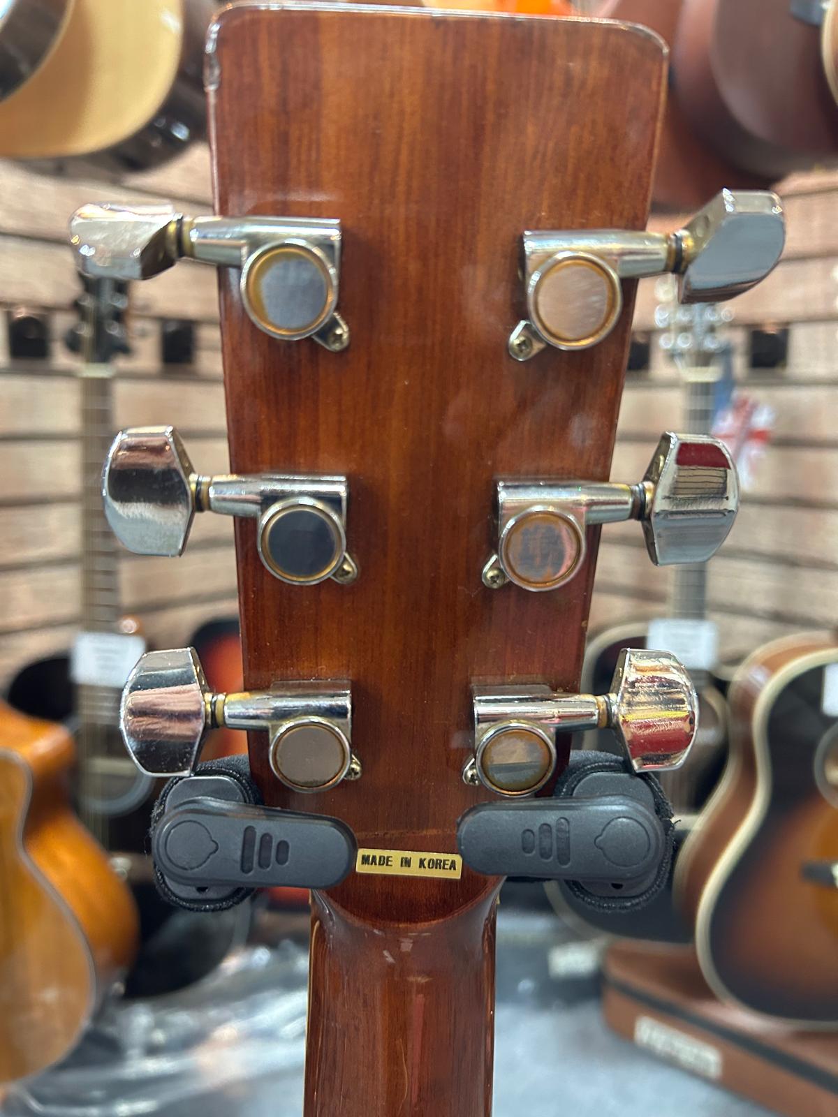 Tanglewood TW1500C Vintage electro acoustic guitar