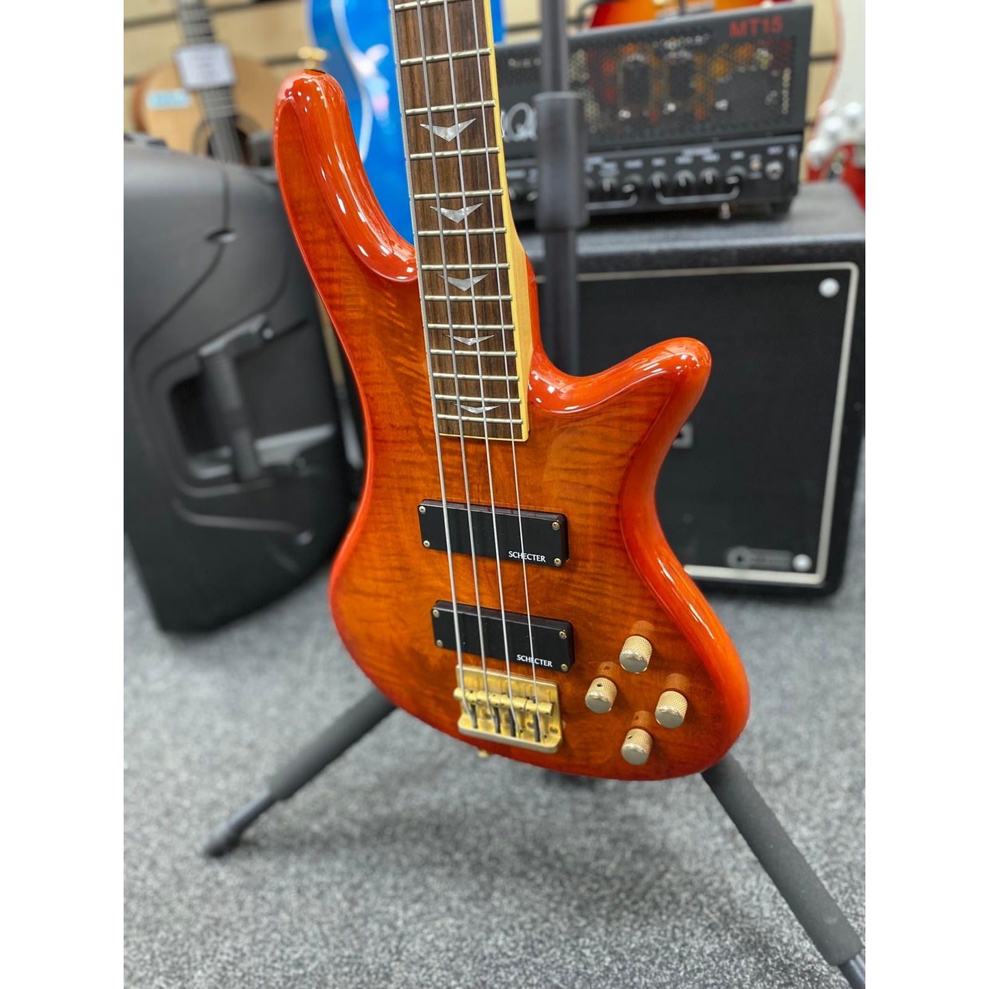 Lovely Schecter Extreme 4 Bass Guitar - Diamond Series