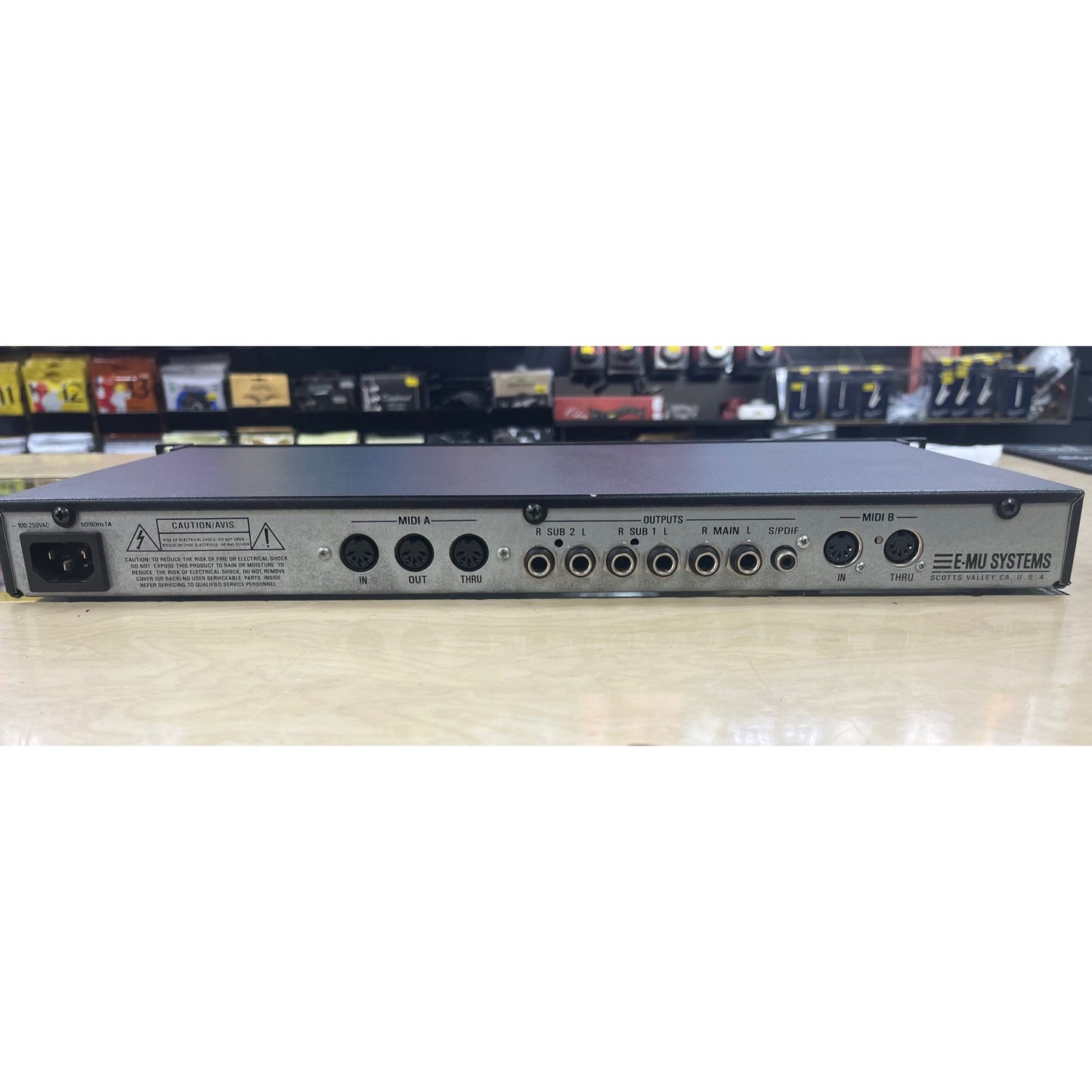 E-MU Proteus 2000 - Classic Vintage Digital Sound Module Synthesizer